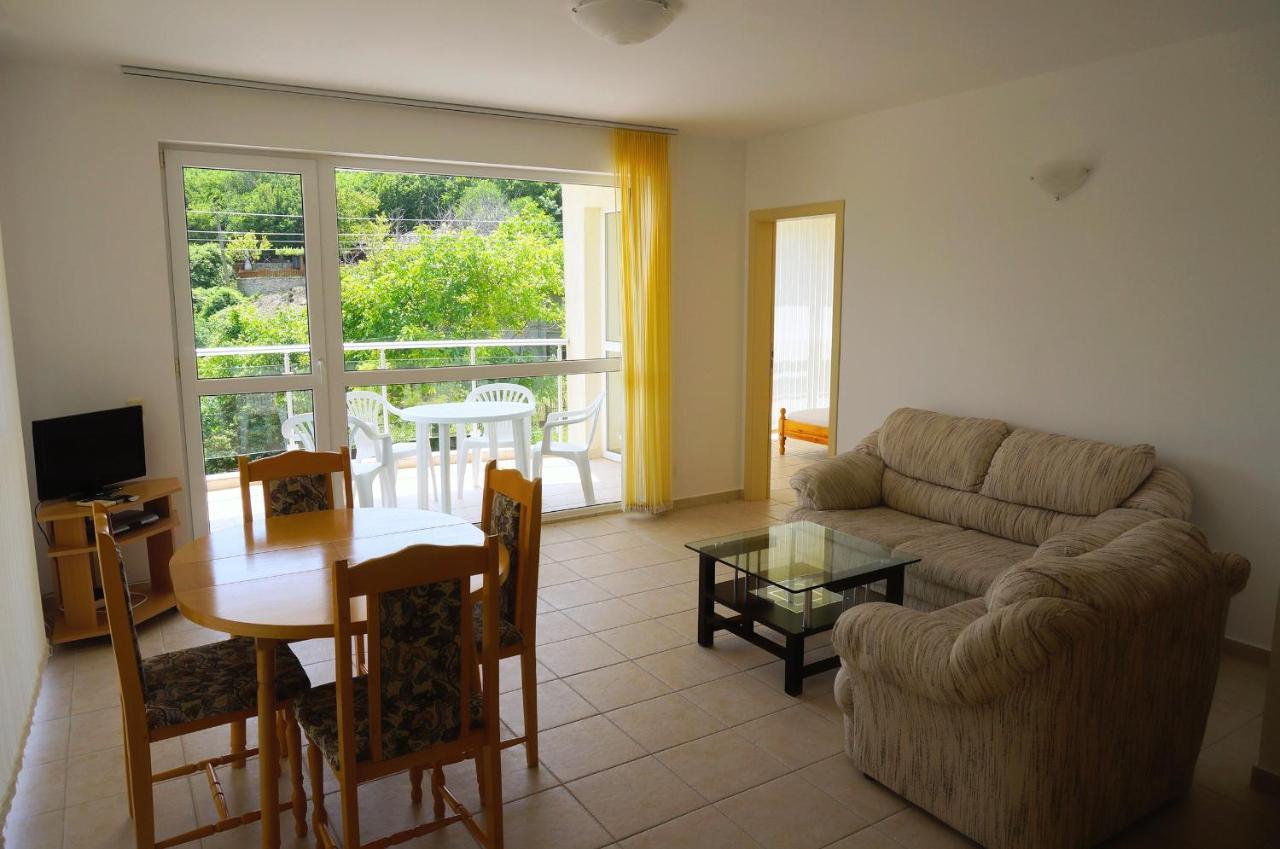 Апартамент Серена - Apartment Serena - Balchik Villa Zone Exterior photo